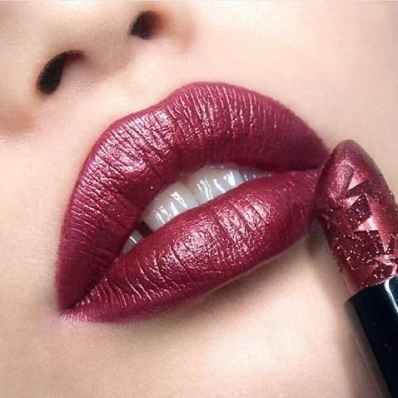 M.A.C Limited Edition Lipstick Walk of Fame - Picture 5 of 5